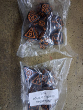 Load image into Gallery viewer, Runic Relics 7-Die DND Dice Set