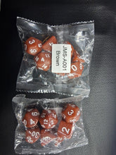Load image into Gallery viewer, Classic Adventurer 7-Die DND Dice Set
