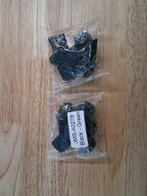 Load image into Gallery viewer, Obsidian Pact 7-Die DND Dice Set
