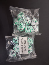 Load image into Gallery viewer, Speckled Relics 7-Die DND Dice Set
