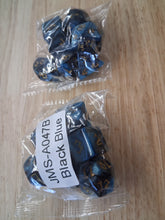 Load image into Gallery viewer, Shadowfell Echo 7-Die DND Dice Set
